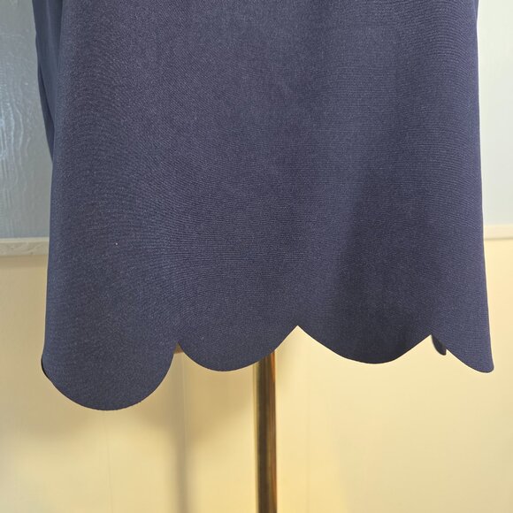 Unbranded Medium Navy Blue Crewneck Scalloped Trim Shortsleeve Basic Blouse - Picture 3 of 9